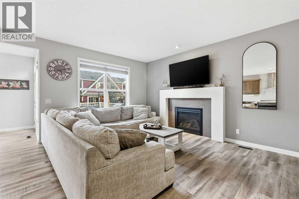 10 Riviera Place, Cochrane