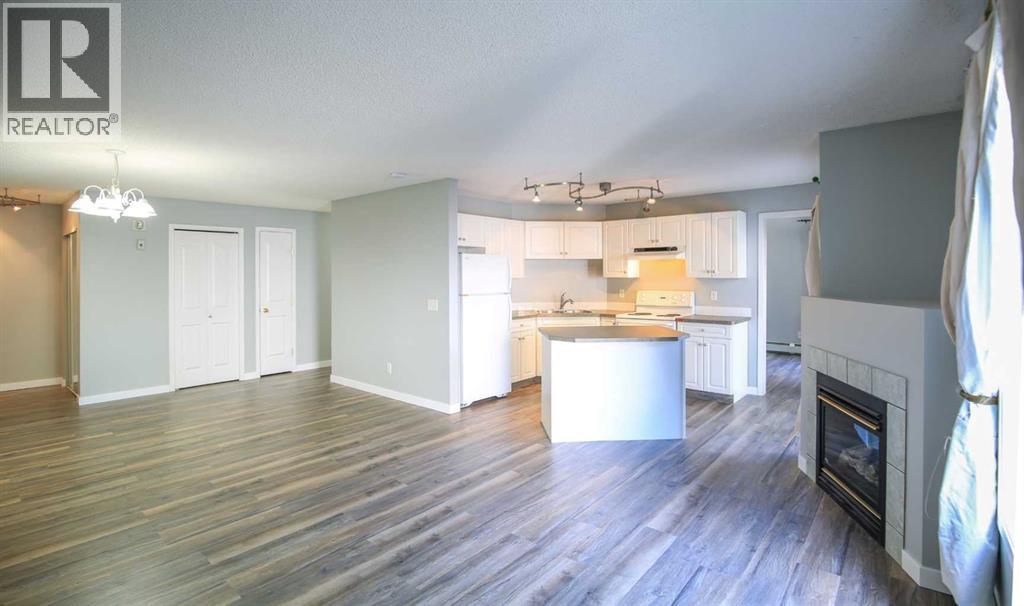 #202 5202 VALLEYVIEW PARK SE - 2