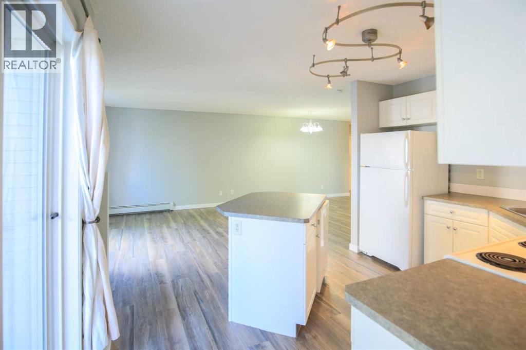 #202 5202 VALLEYVIEW PARK SE - 5