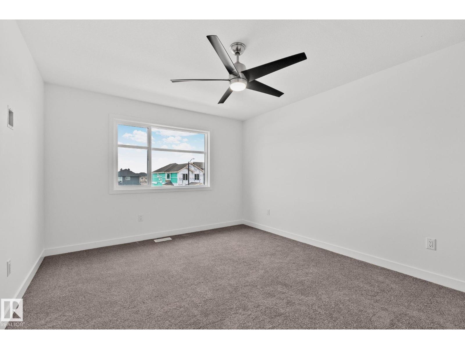 128 Royal Street, St. Albert