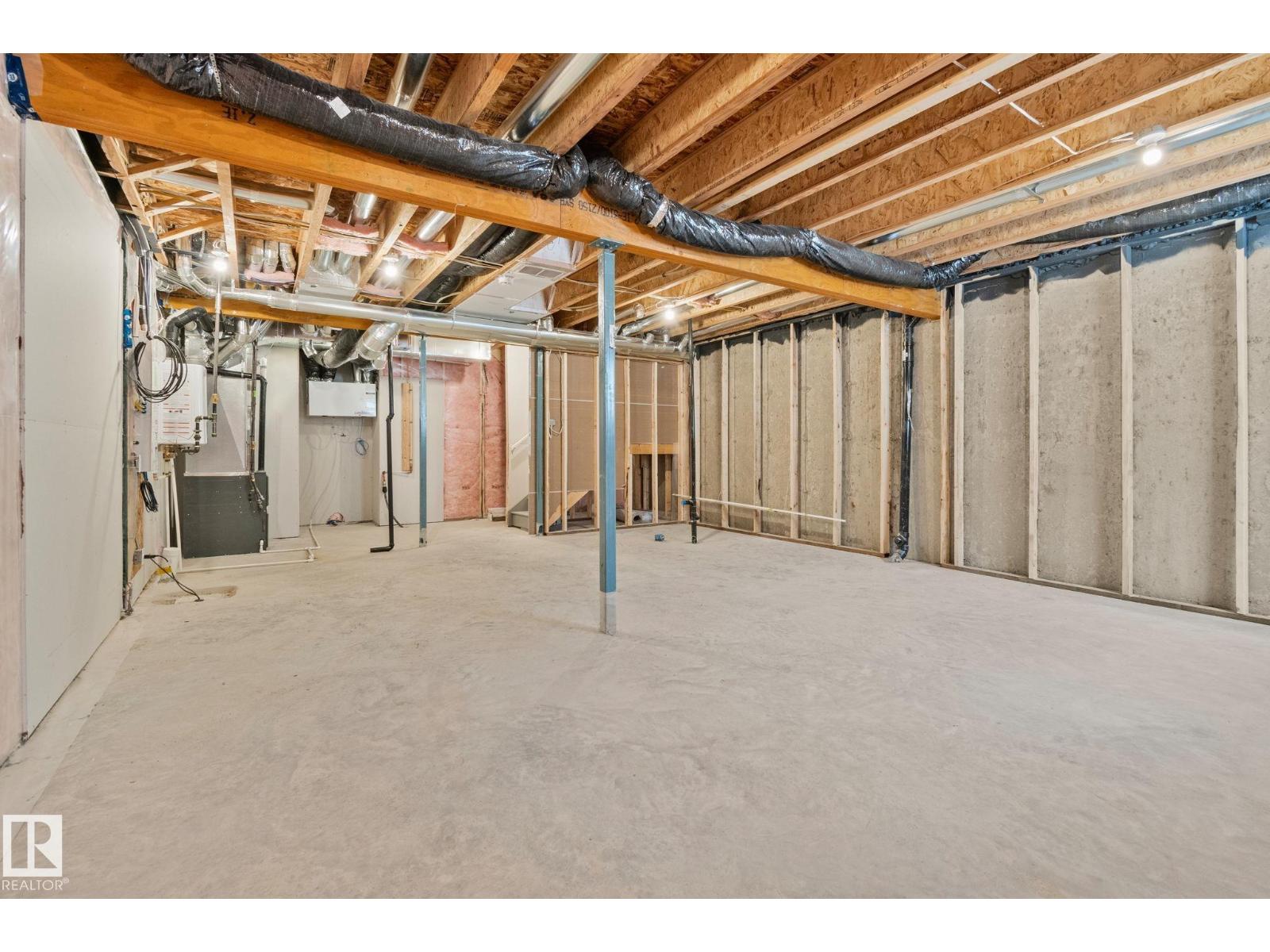 128 Royal Street, St. Albert