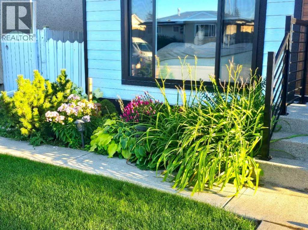 Single Family House Bungalow for Sale in  Allison Drive SE Acadia Calgary 