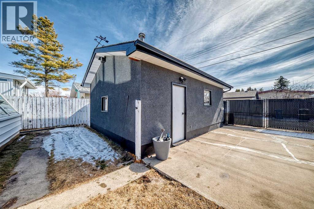 Single Family House Bungalow for Sale in  Allison Drive SE Acadia Calgary 