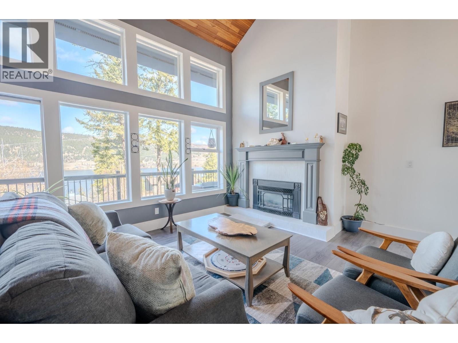 2124 SOUTH LAKESIDE DRIVE - 17