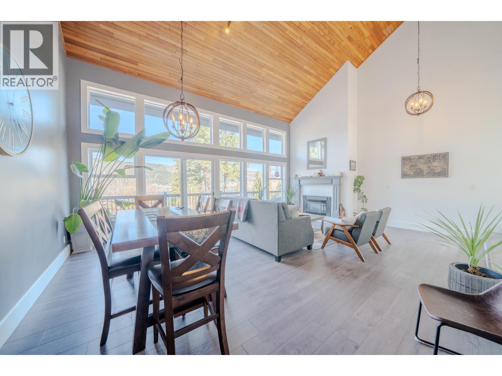 2124 SOUTH LAKESIDE DRIVE - 18