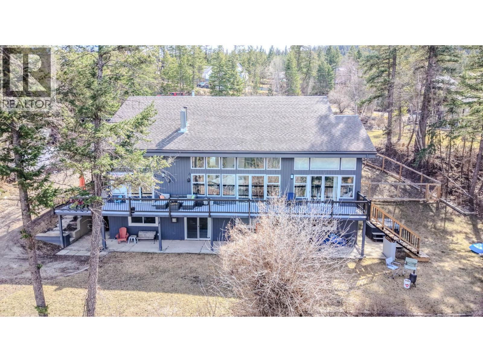 2124 SOUTH LAKESIDE DRIVE - Image 2