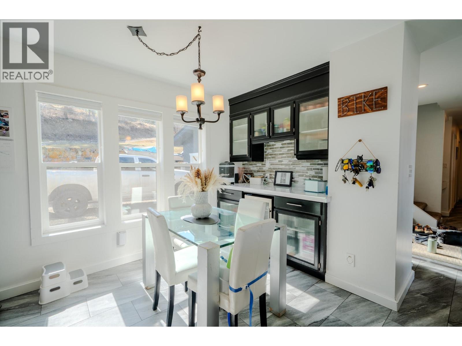 2124 SOUTH LAKESIDE DRIVE - 5