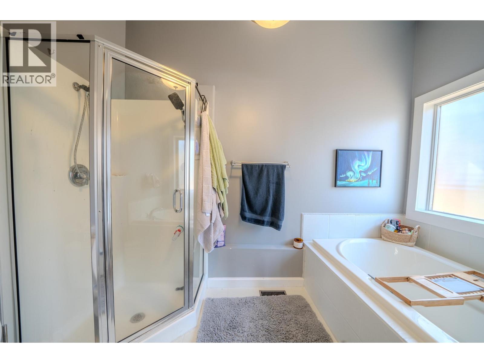 2124 SOUTH LAKESIDE DRIVE - 24