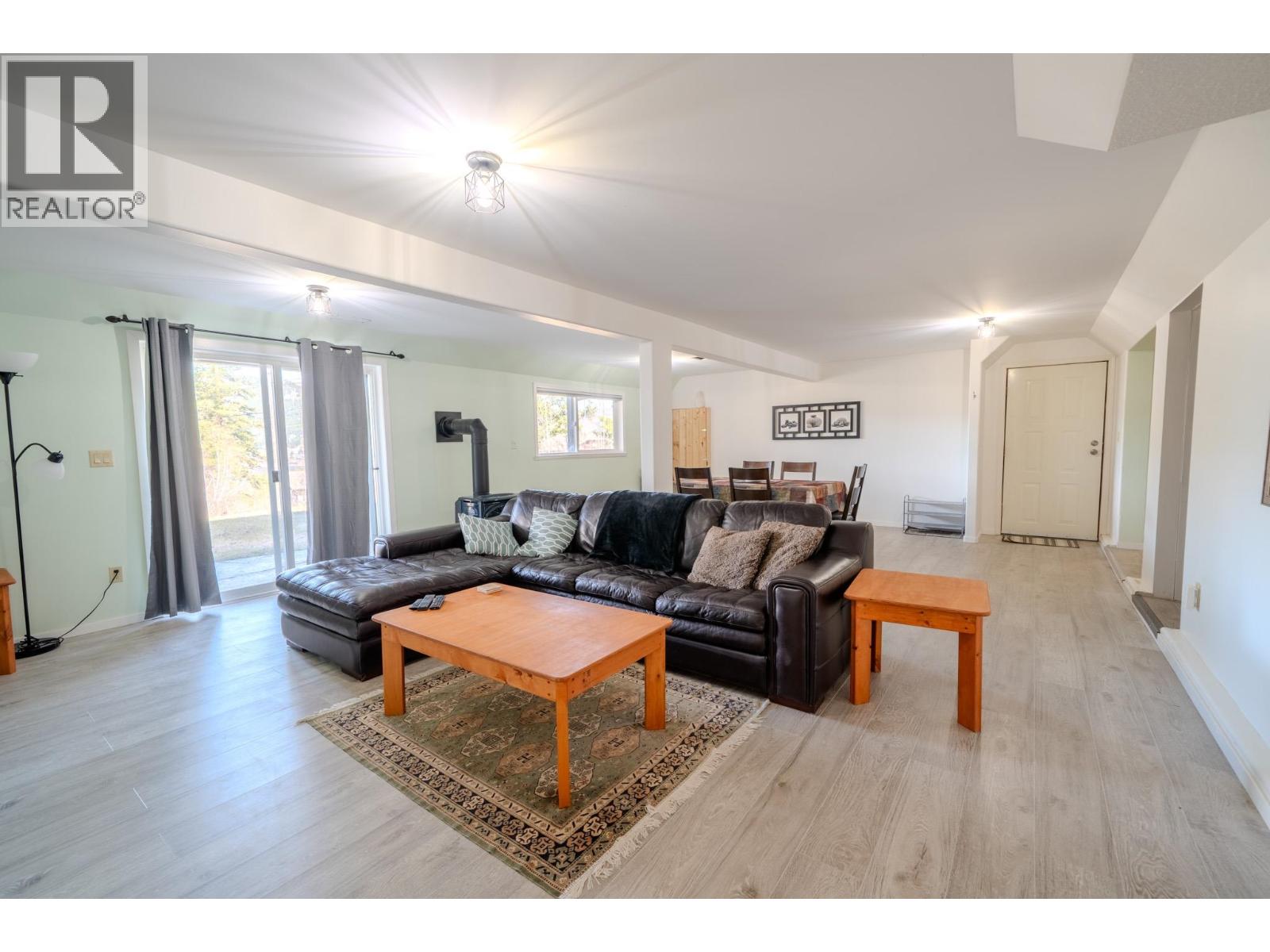 2124 SOUTH LAKESIDE DRIVE - 34