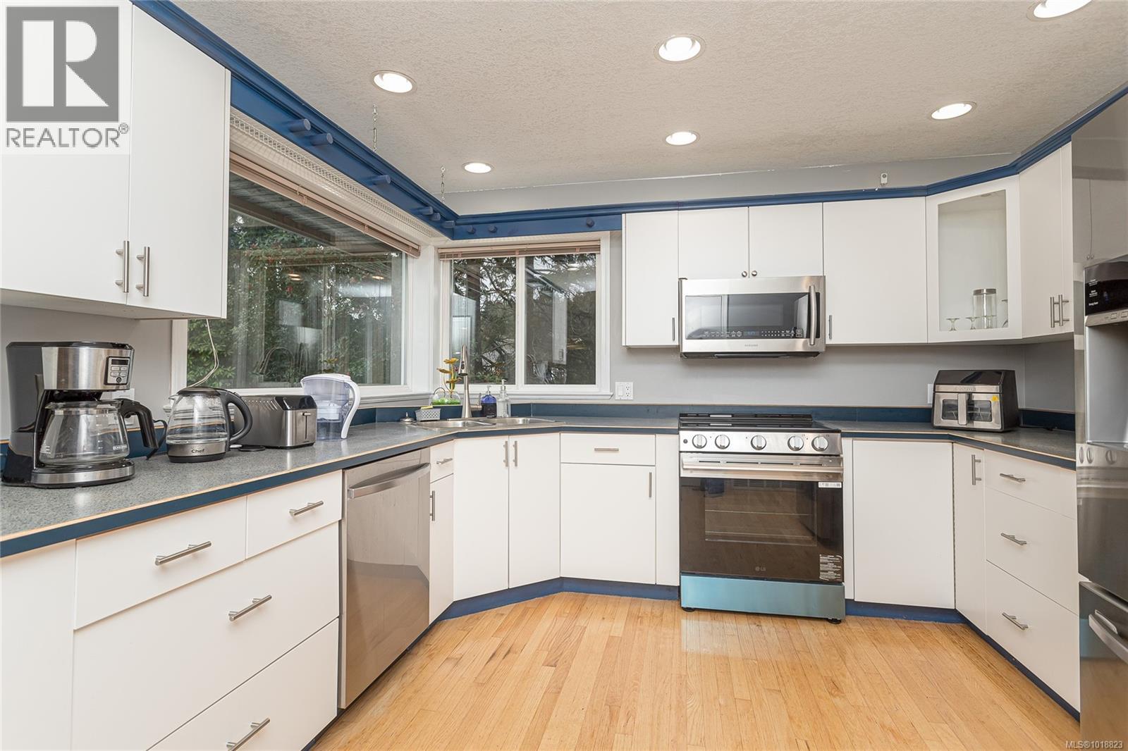 2375 GLENELLEN PL - 10