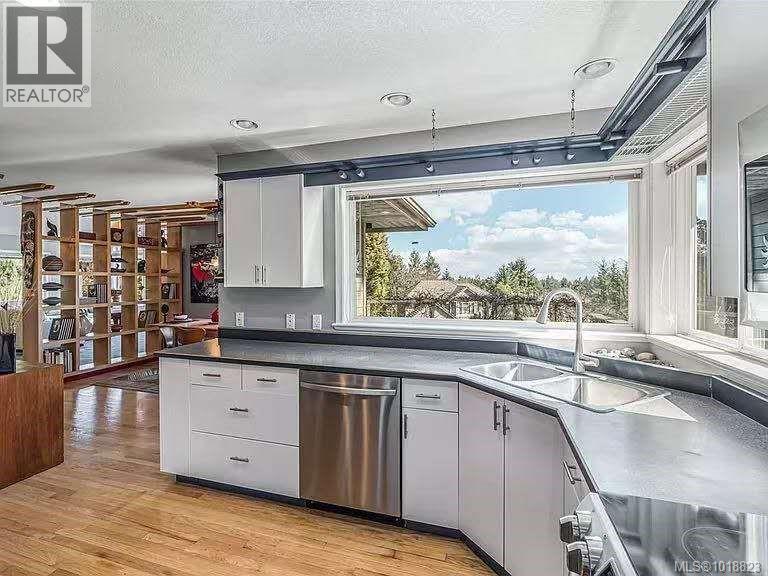 2375 GLENELLEN PL - 11