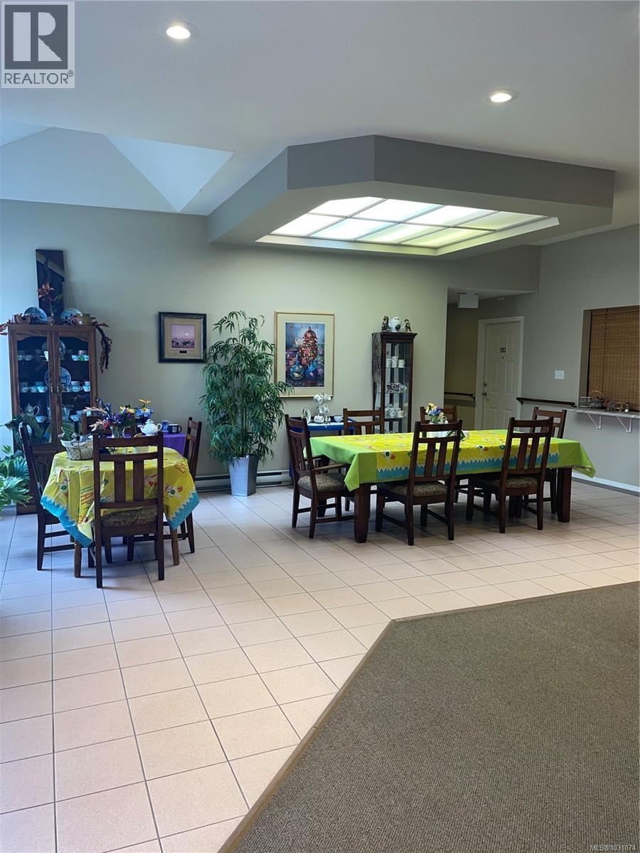 204 264 McVickers St, Parksville