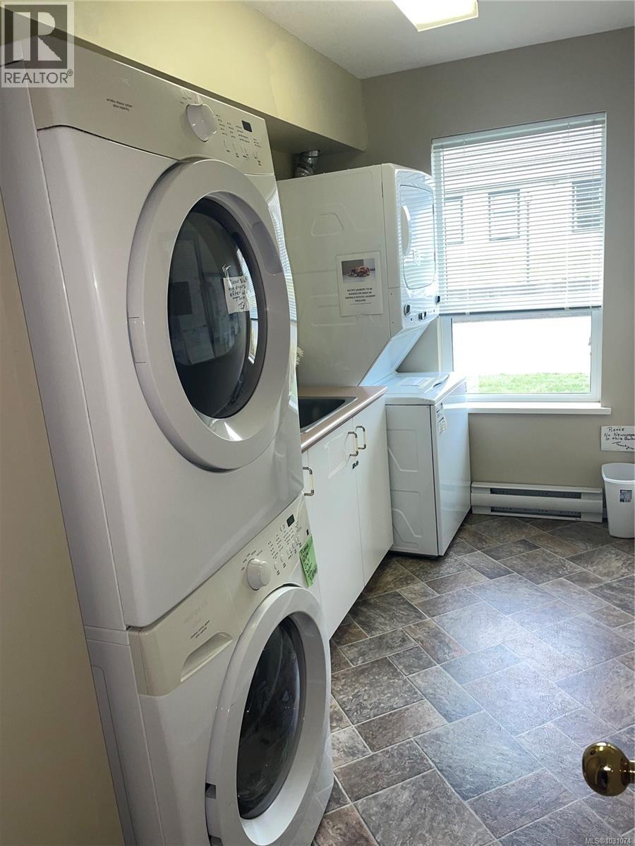 204 264 McVickers St, Parksville