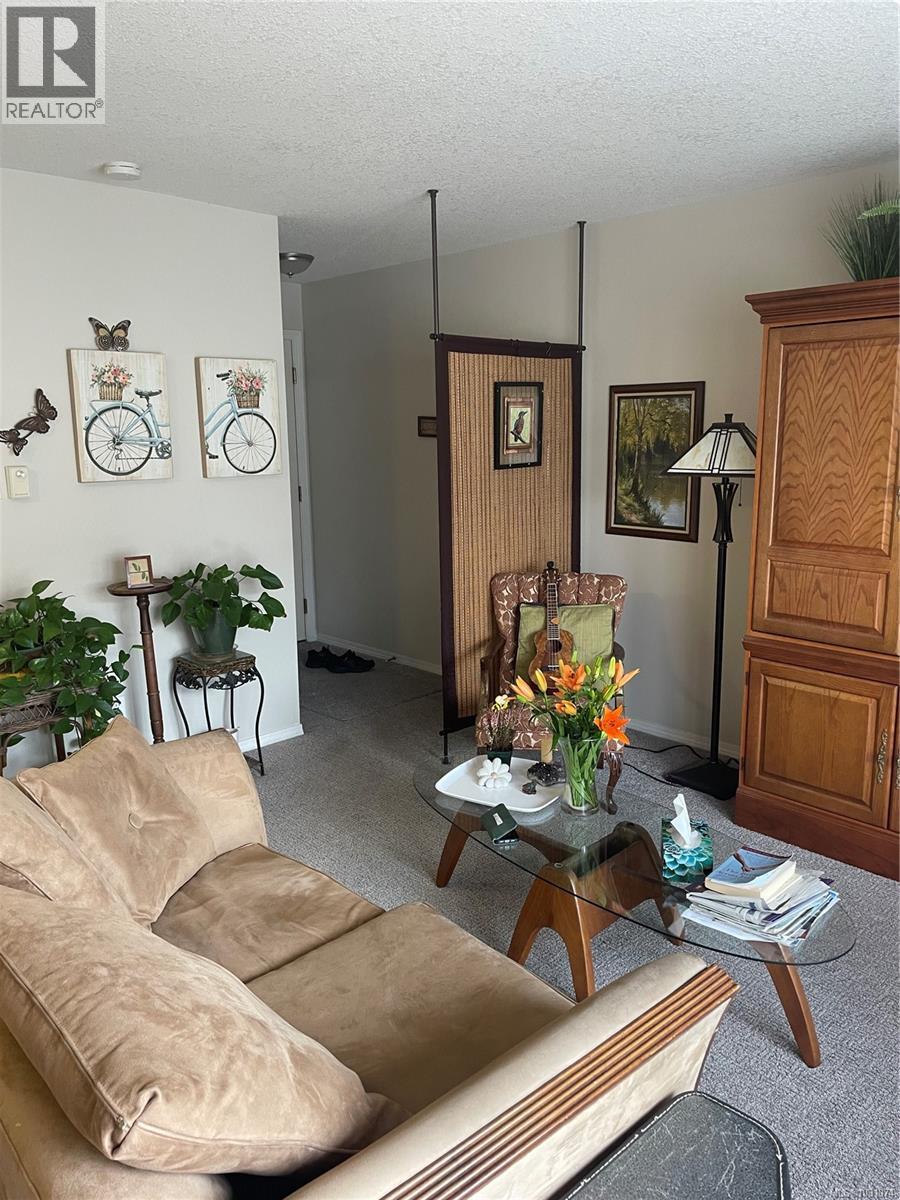 204 264 McVickers St, Parksville