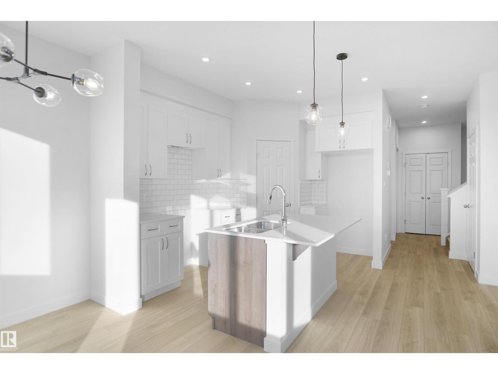 8448 183 AV NW, Edmonton