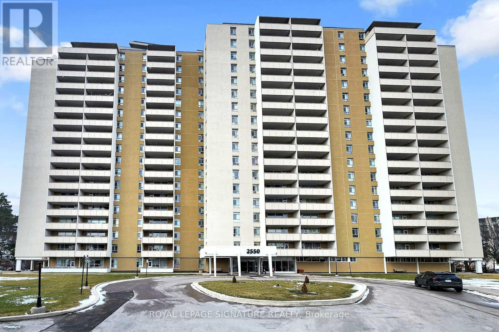 703 - 2550 PHARMACY AVENUE