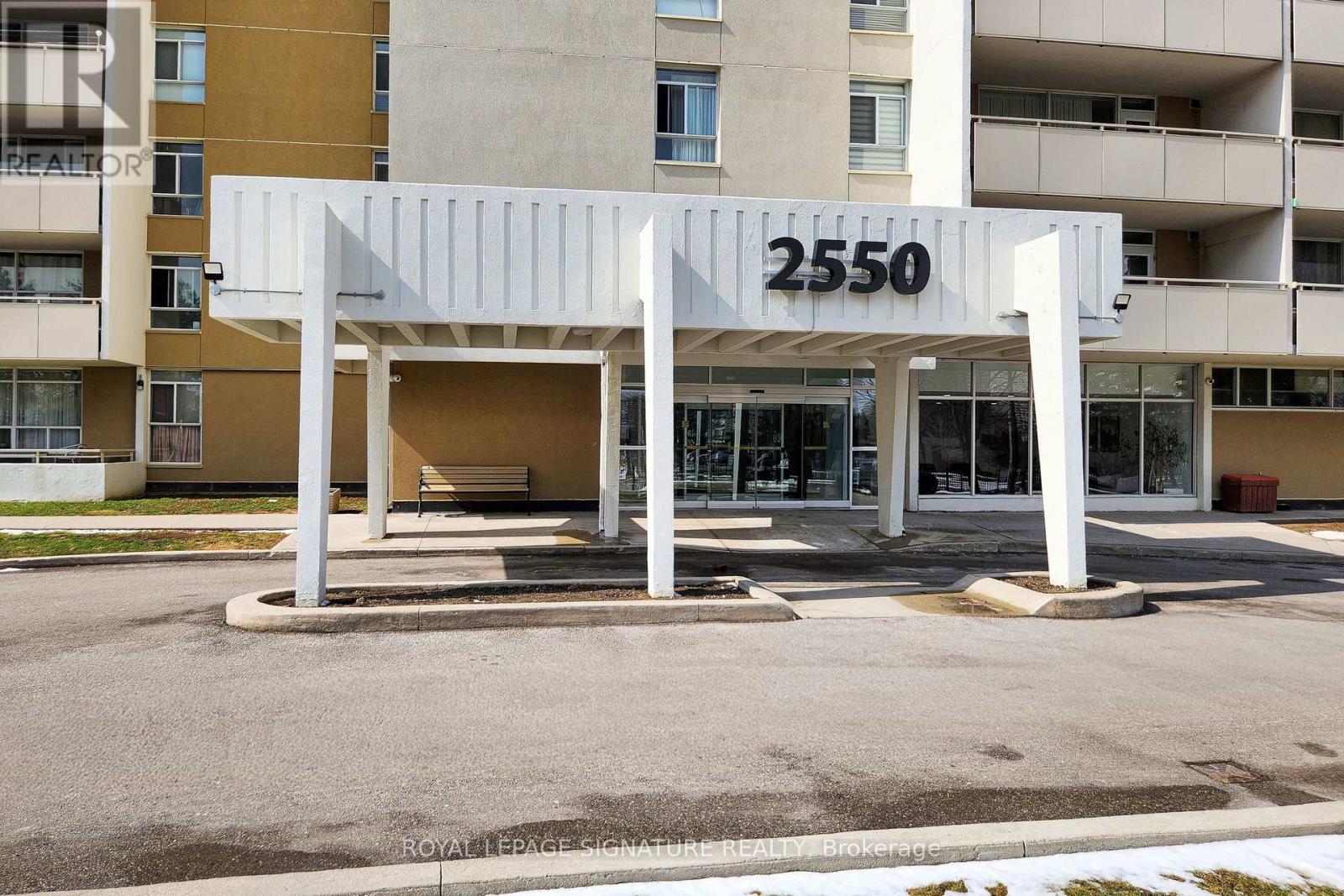 #703 2550 PHARMACY AVENUE - 2