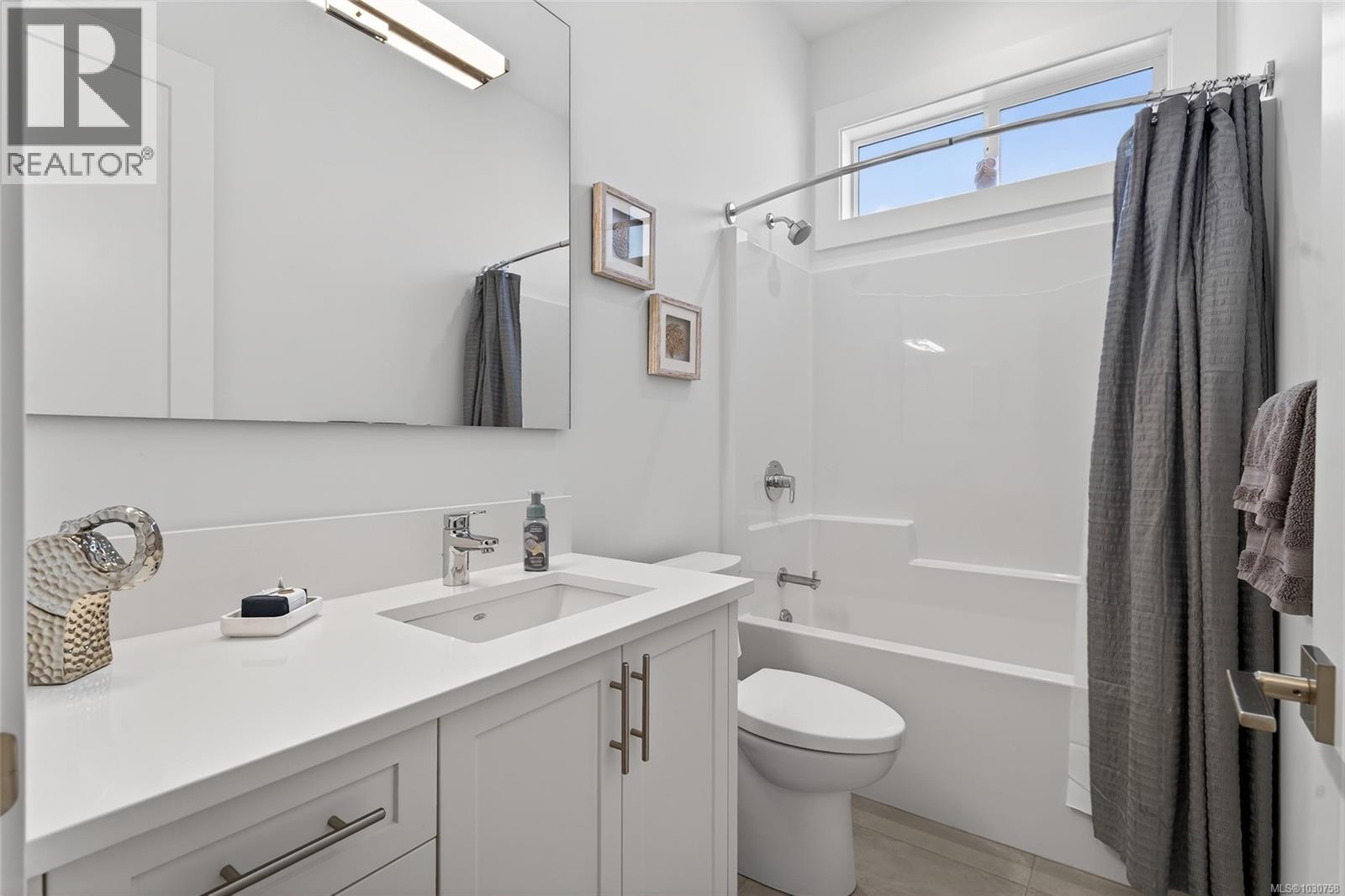 20 846 Ackerman Rd, French Creek