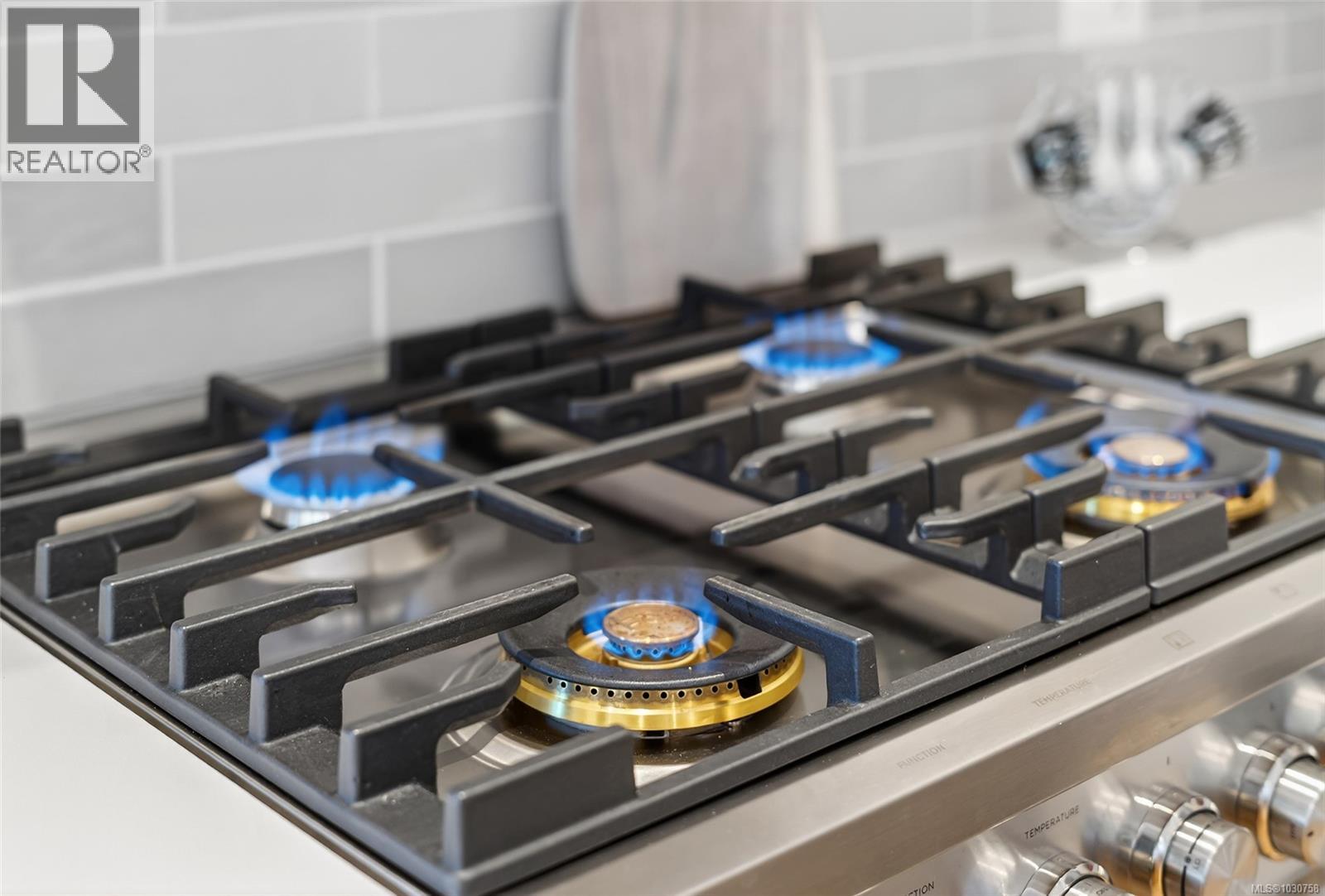 20 846 Ackerman Rd, French Creek