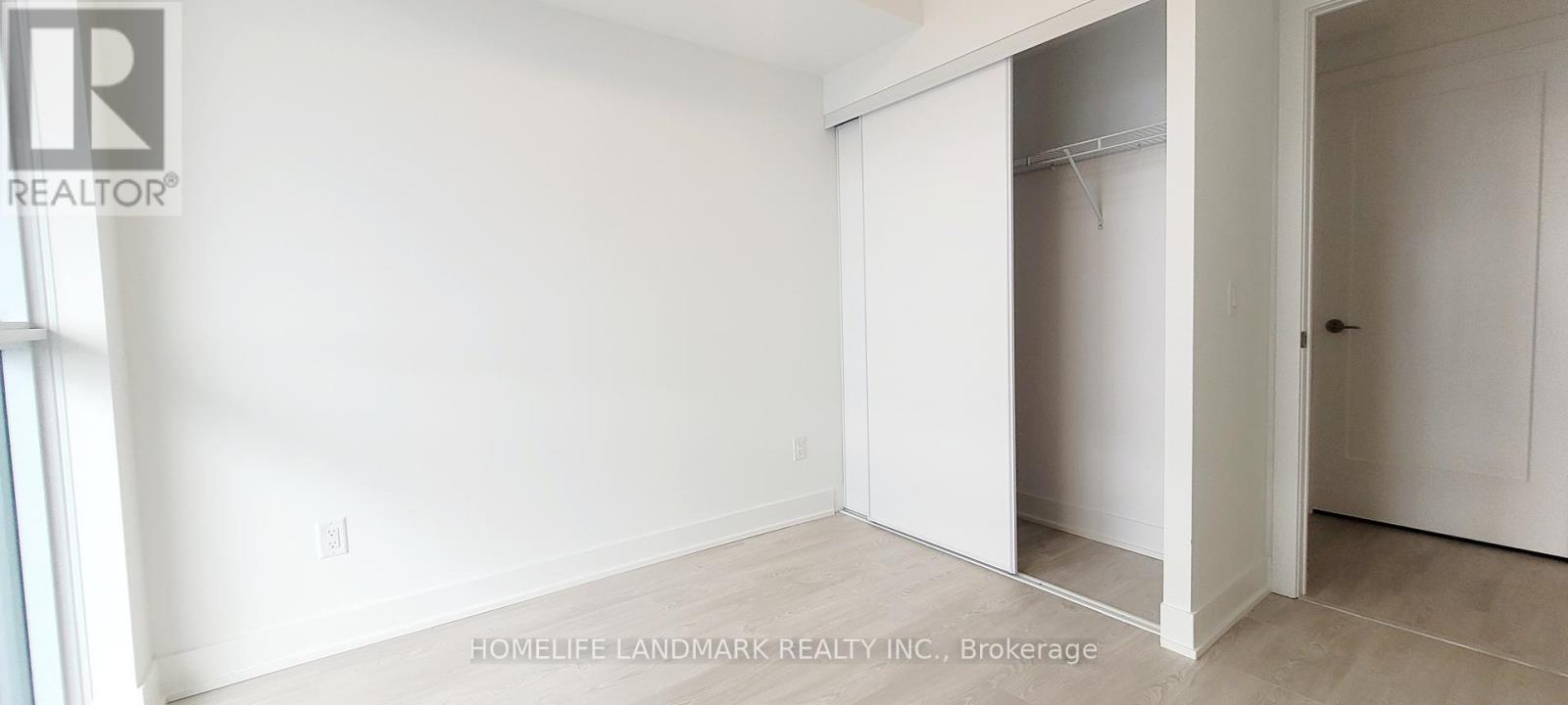 #724 2545 SIMCOE STREET N - 5