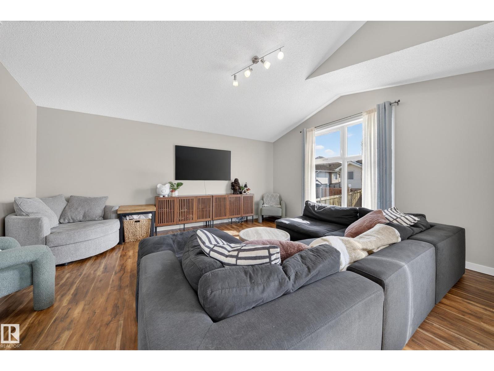 105 FOXBORO TC, Sherwood Park