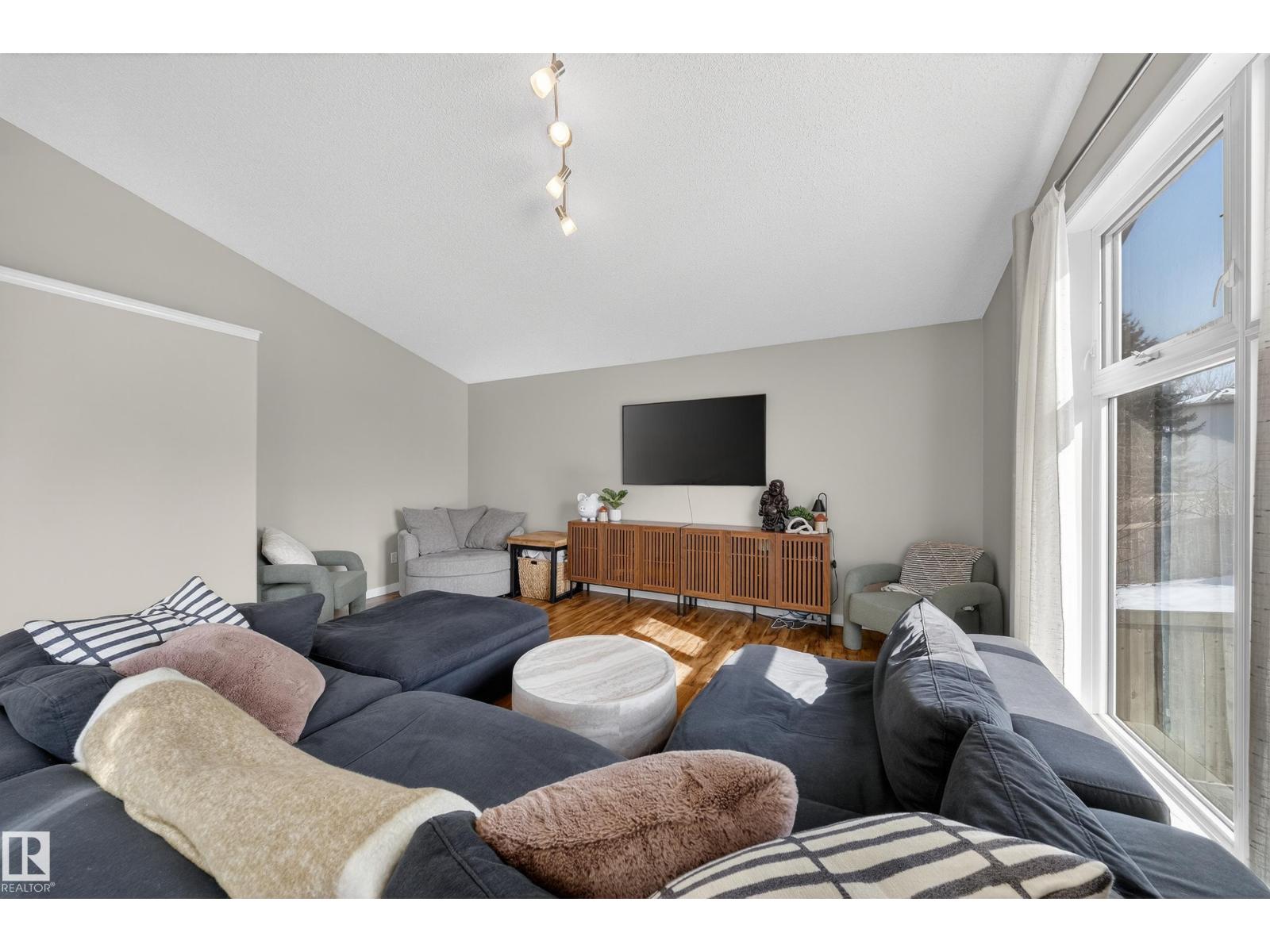 105 FOXBORO TC, Sherwood Park