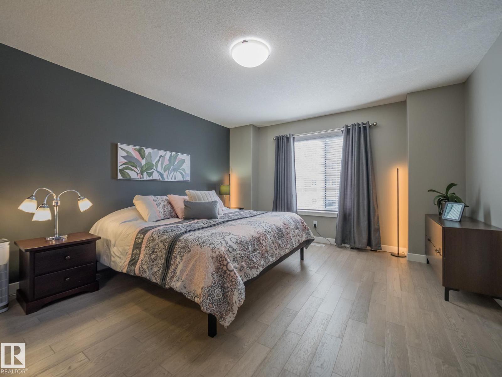 12137 103 ST NW, Edmonton