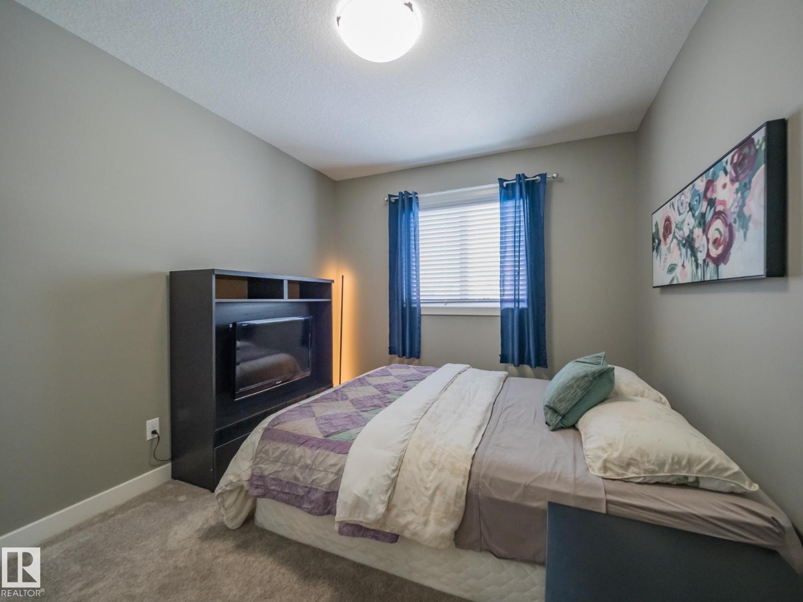 12137 103 ST NW, Edmonton