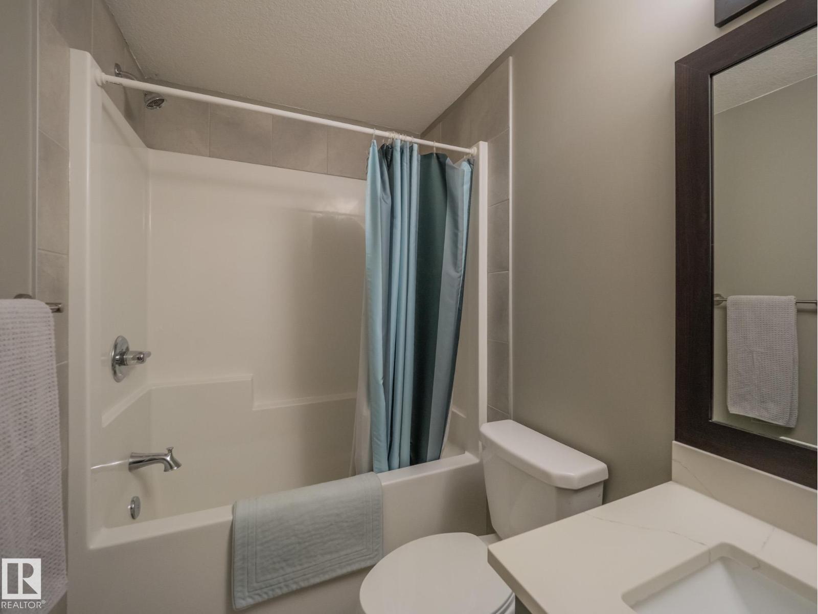 12137 103 ST NW, Edmonton