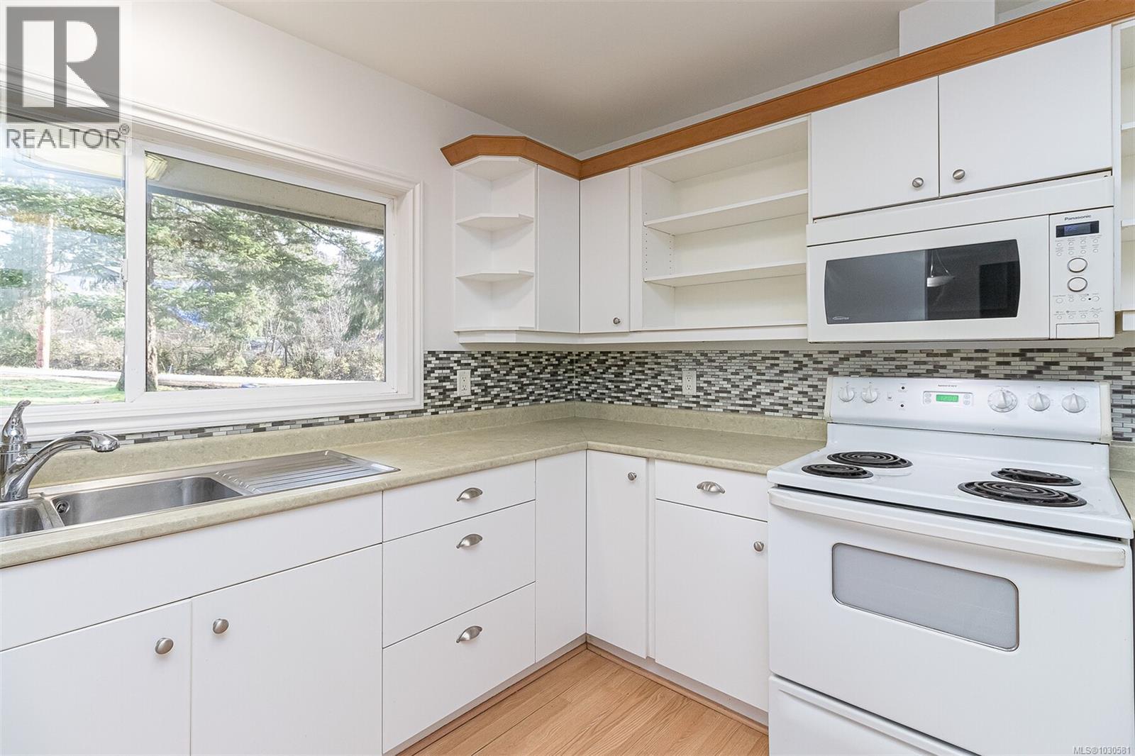 4040 Holland Ave - 27