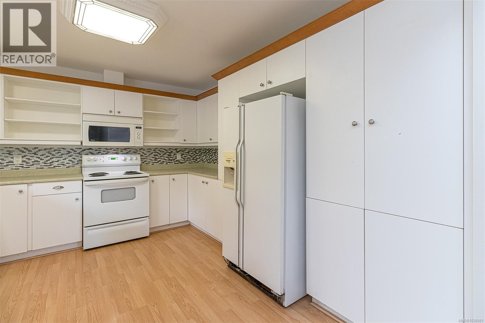 4040 Holland Ave - 25