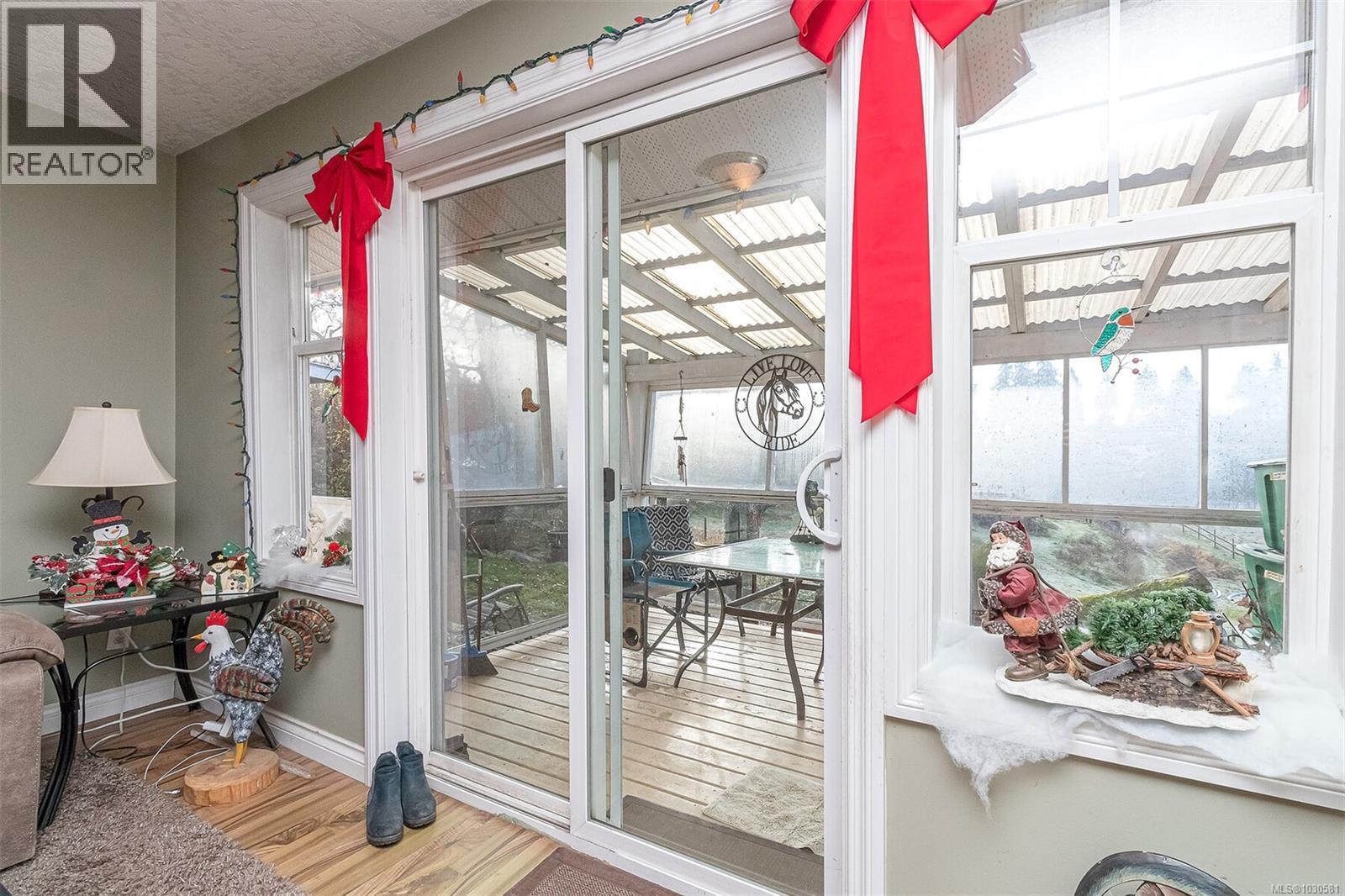4040 Holland Ave - 45