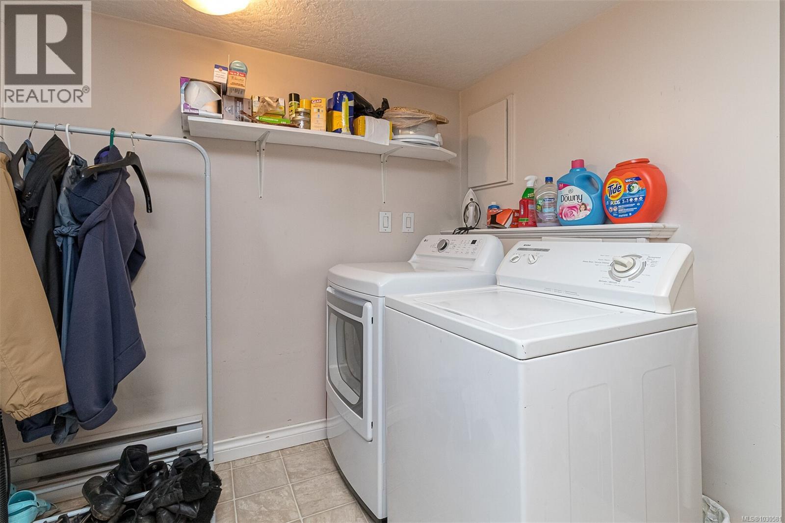 4040 Holland Ave - 57