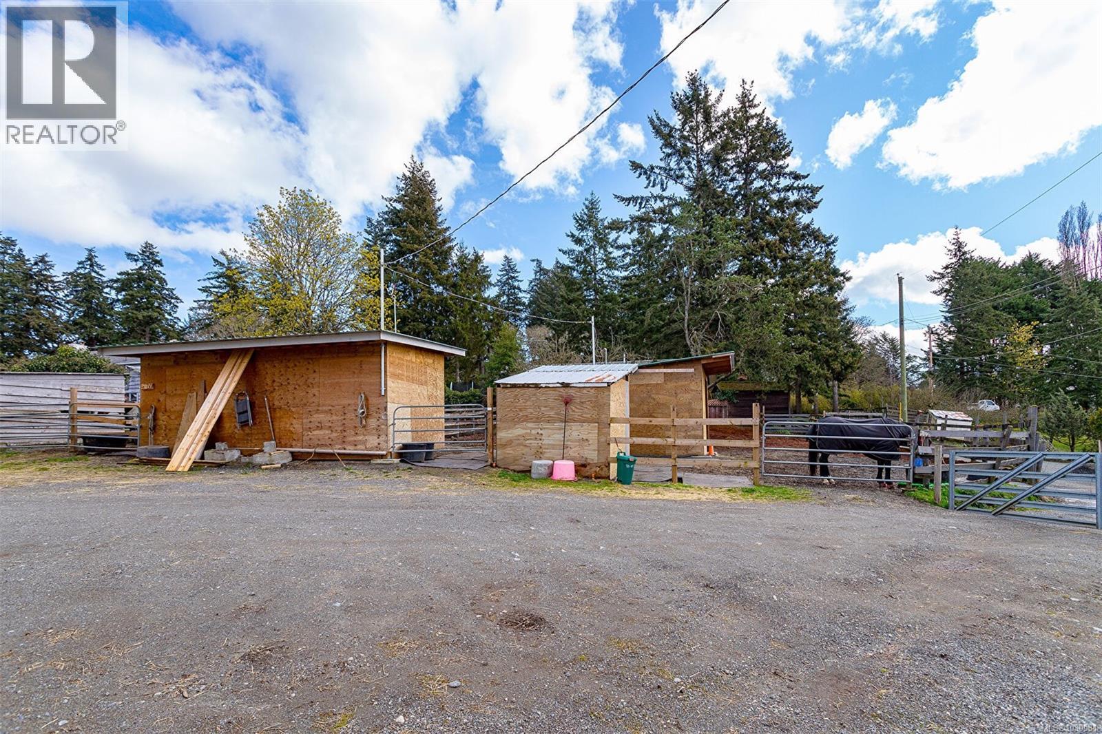 4040 Holland Ave - 72