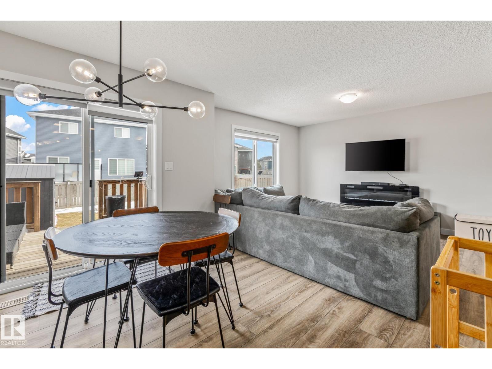 856 EBBERS CR NW, Edmonton