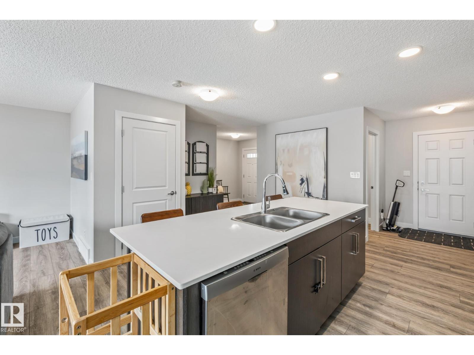 856 EBBERS CR NW, Edmonton