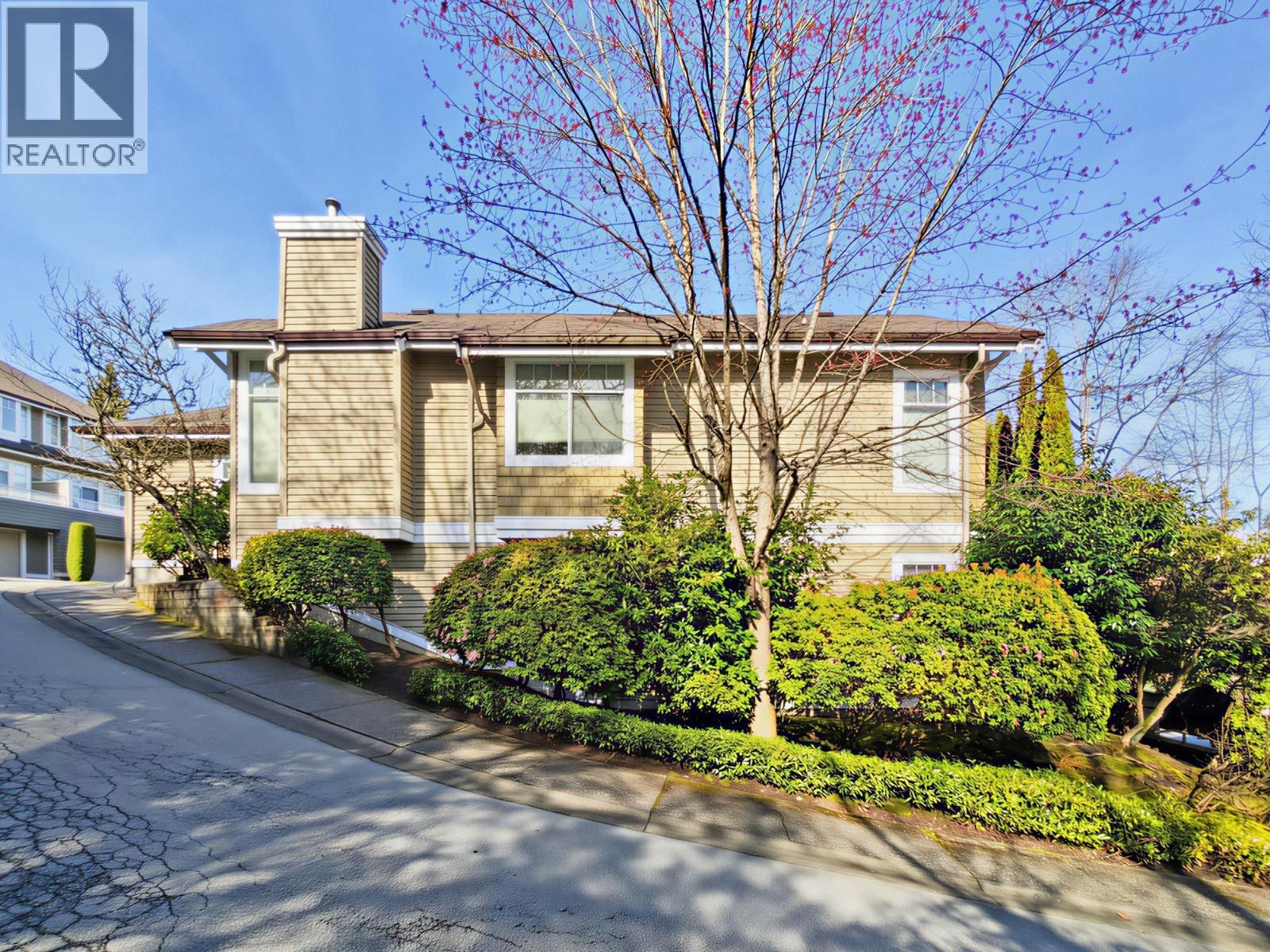 60 5200 OAKMOUNT CRESCENT, Burnaby