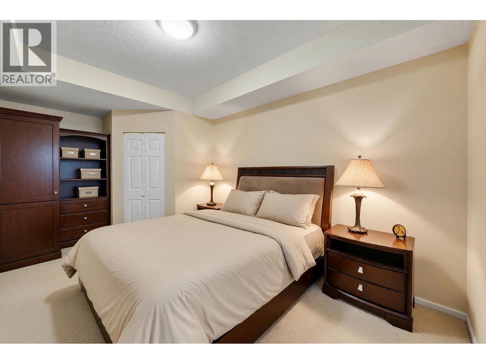 60 5200 OAKMOUNT CRESCENT, Burnaby