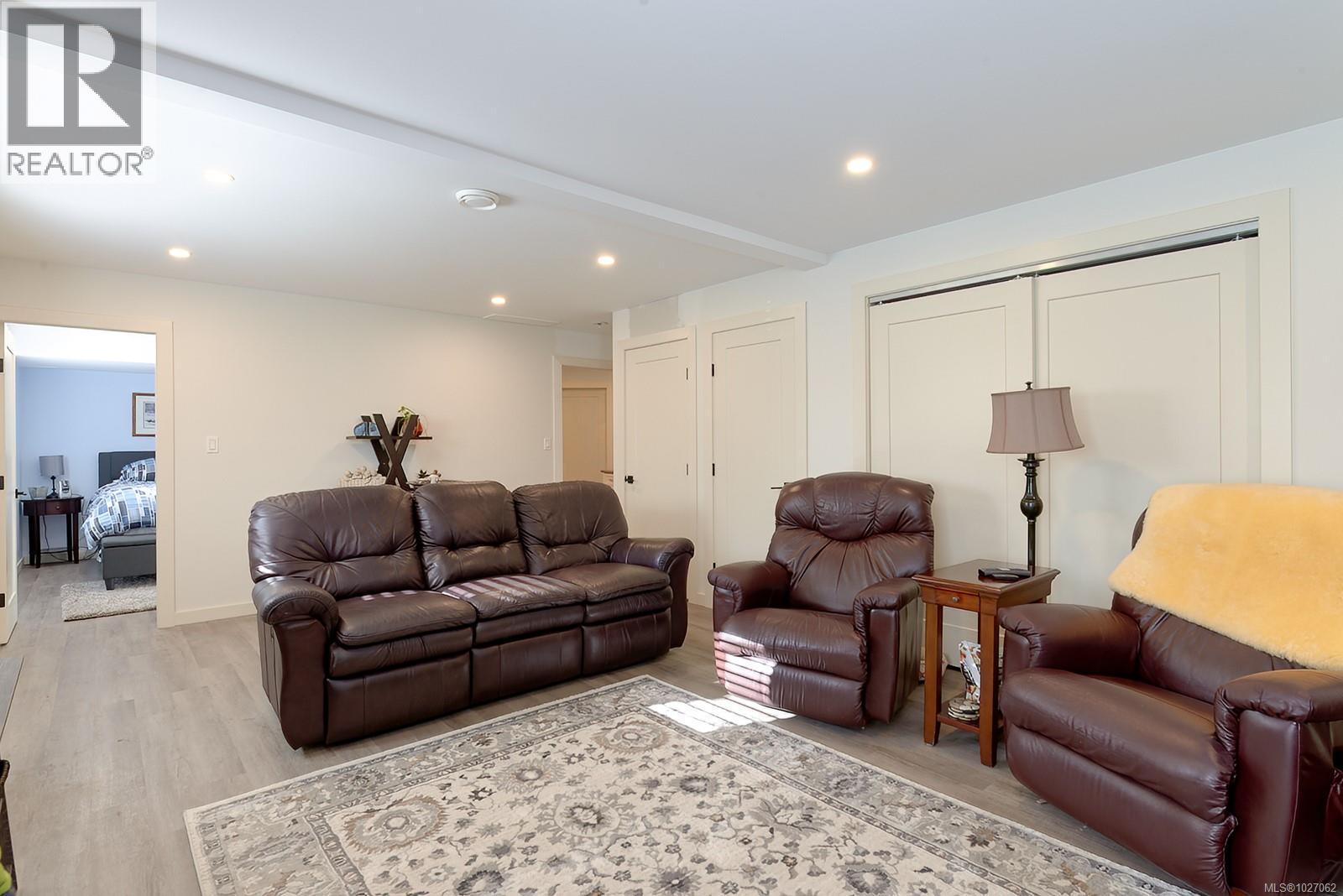 167 Bayridge Pl - 10