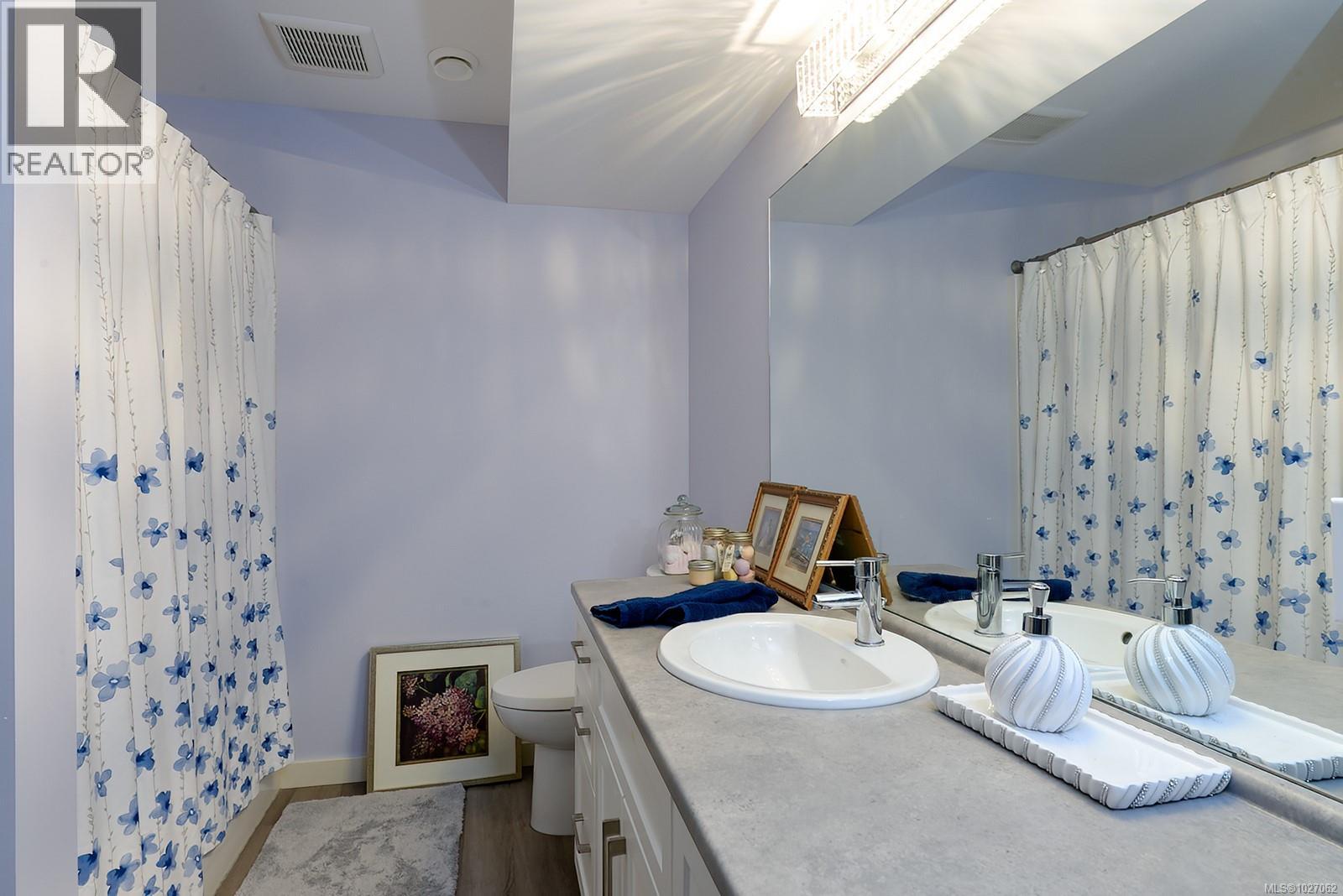 167 Bayridge Pl, Bowser