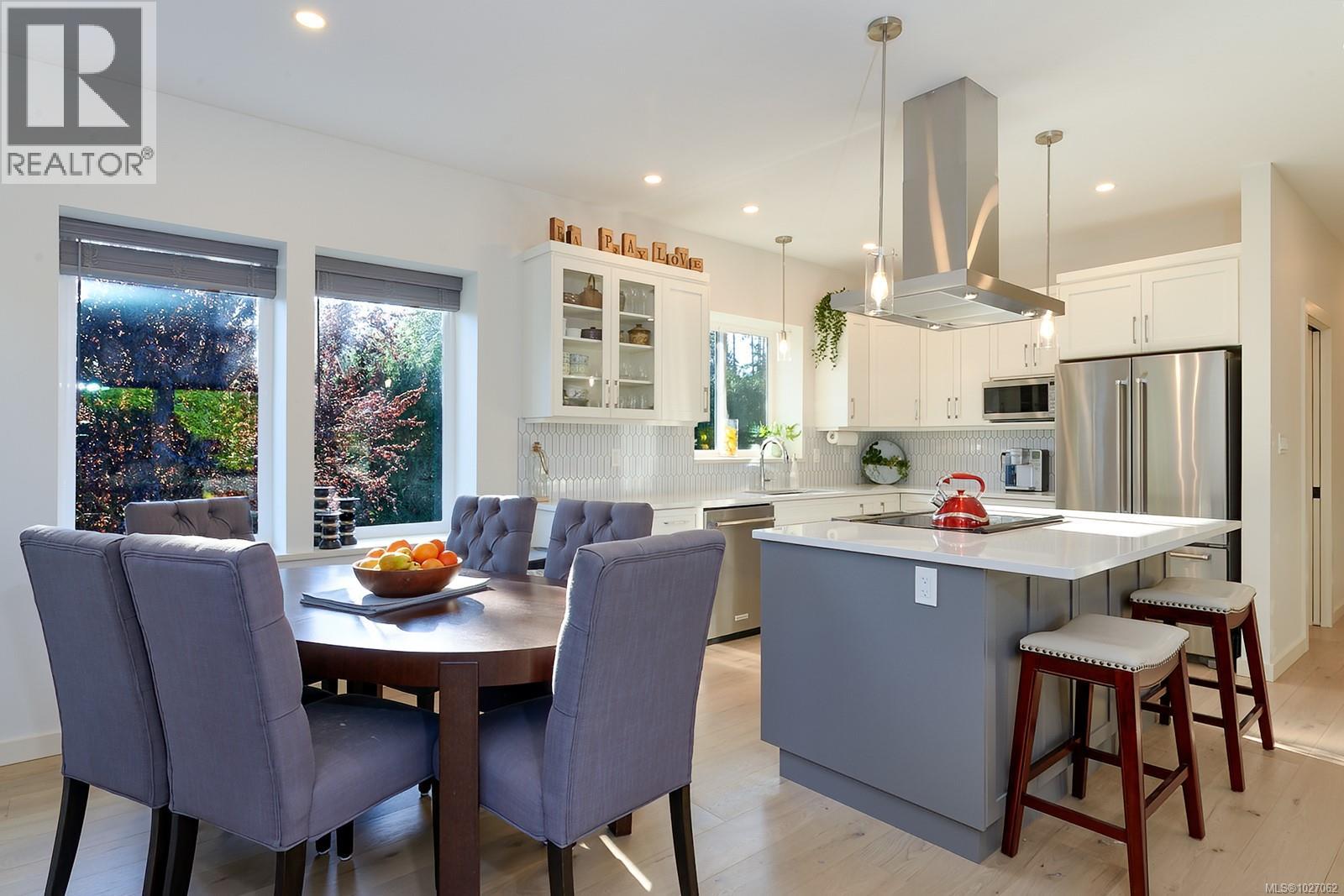 167 Bayridge Pl, Bowser