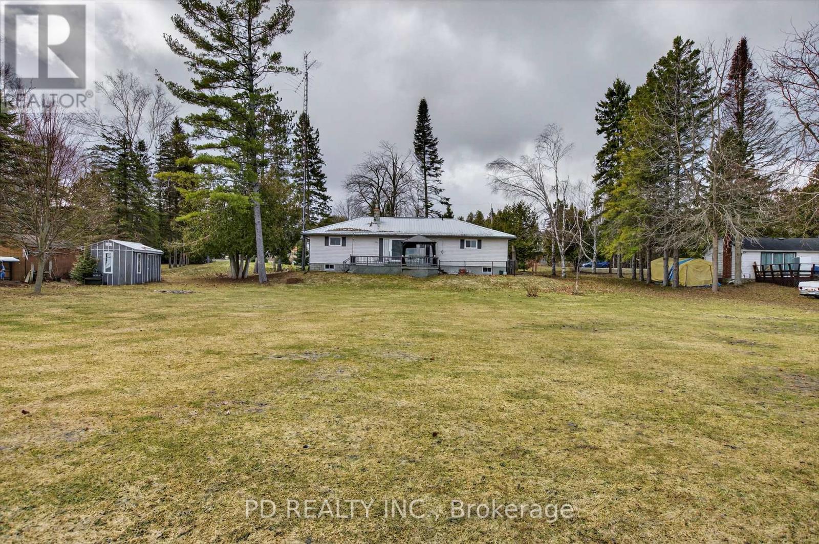 200 CHARLORE PARK DRIVE,Kawartha Lakes (Omemee),,