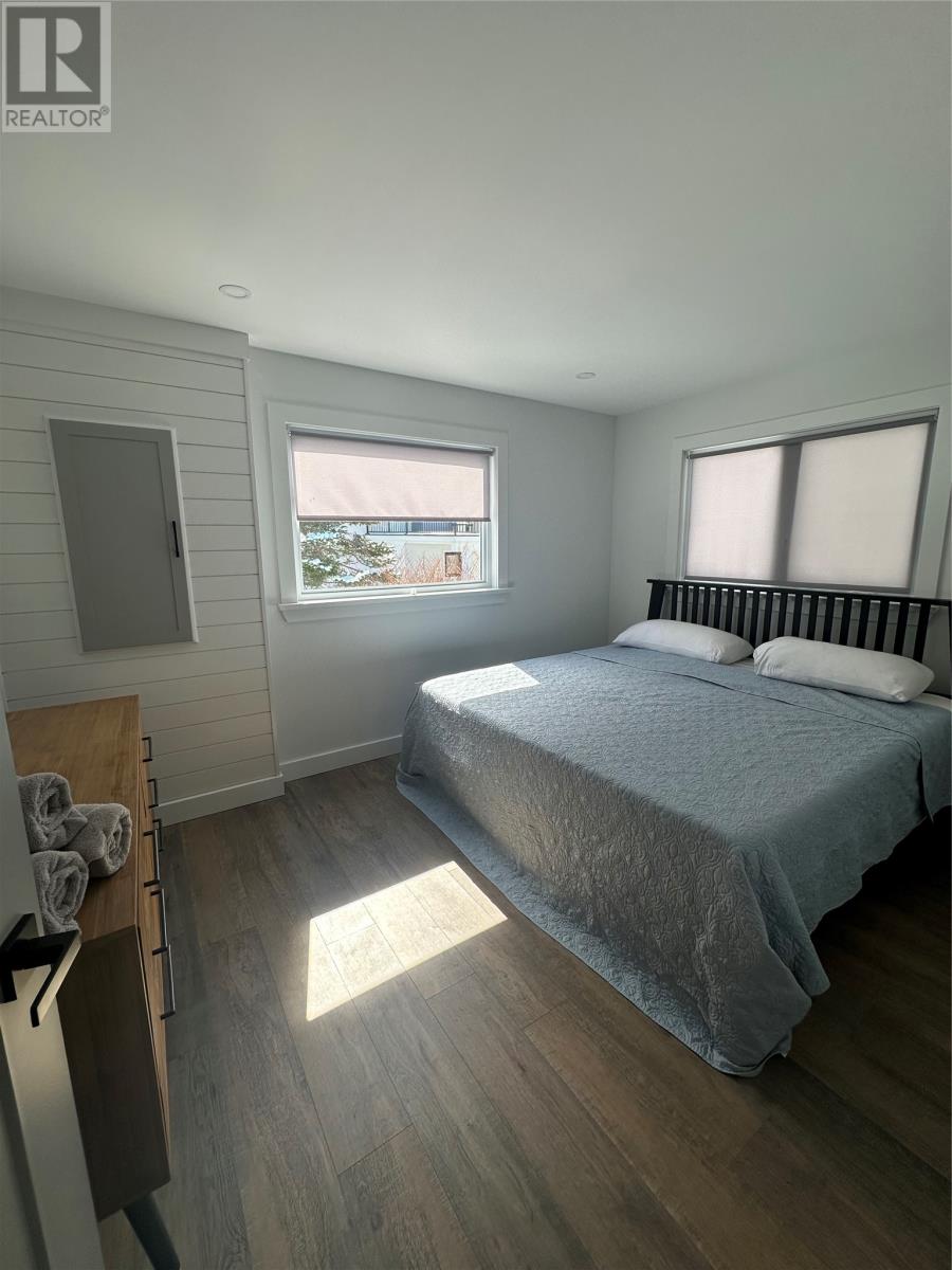 12 Churchill Avenue - Image 14
