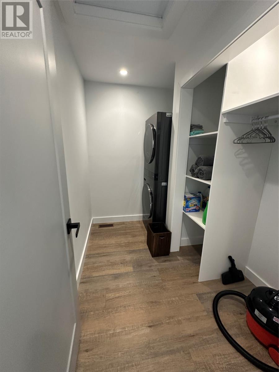 12 Churchill Avenue - Image 20