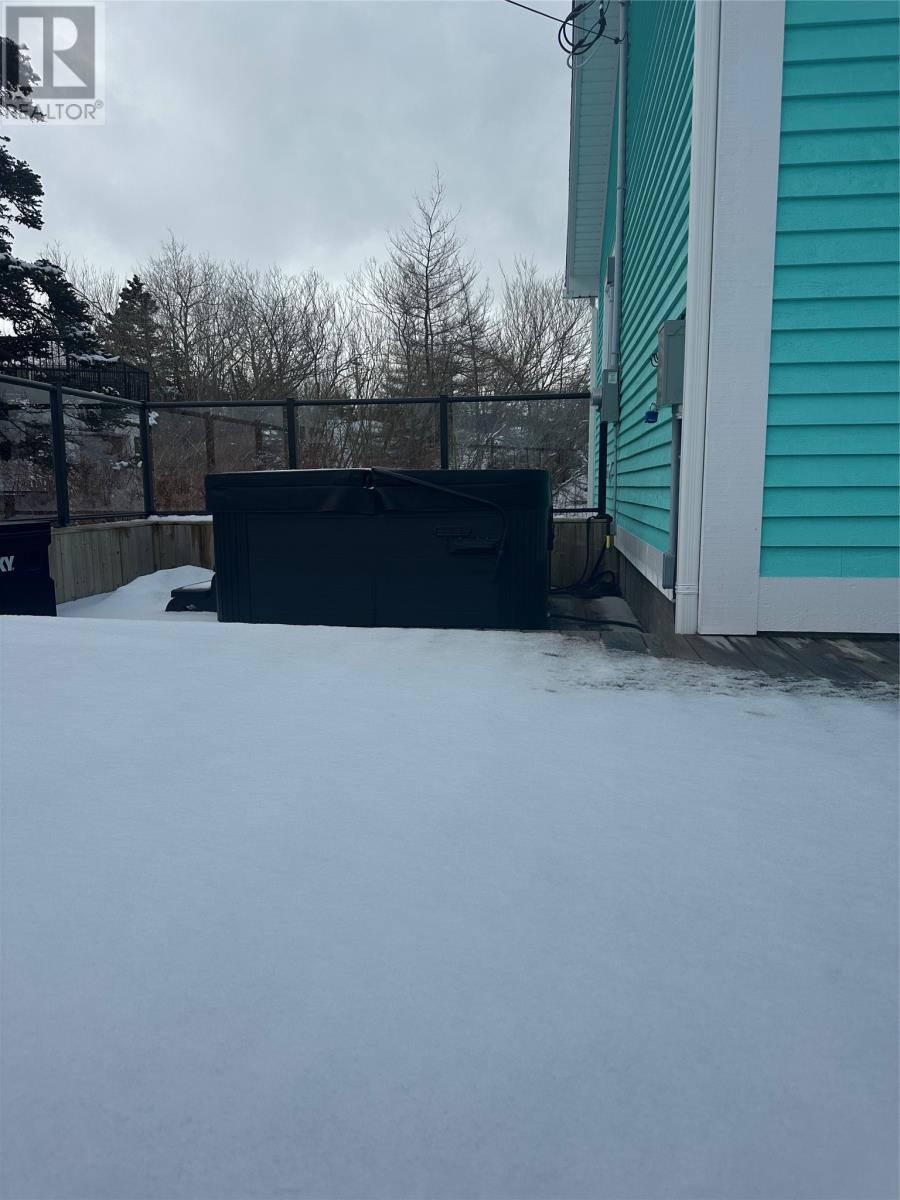 12 Churchill Avenue - Image 21