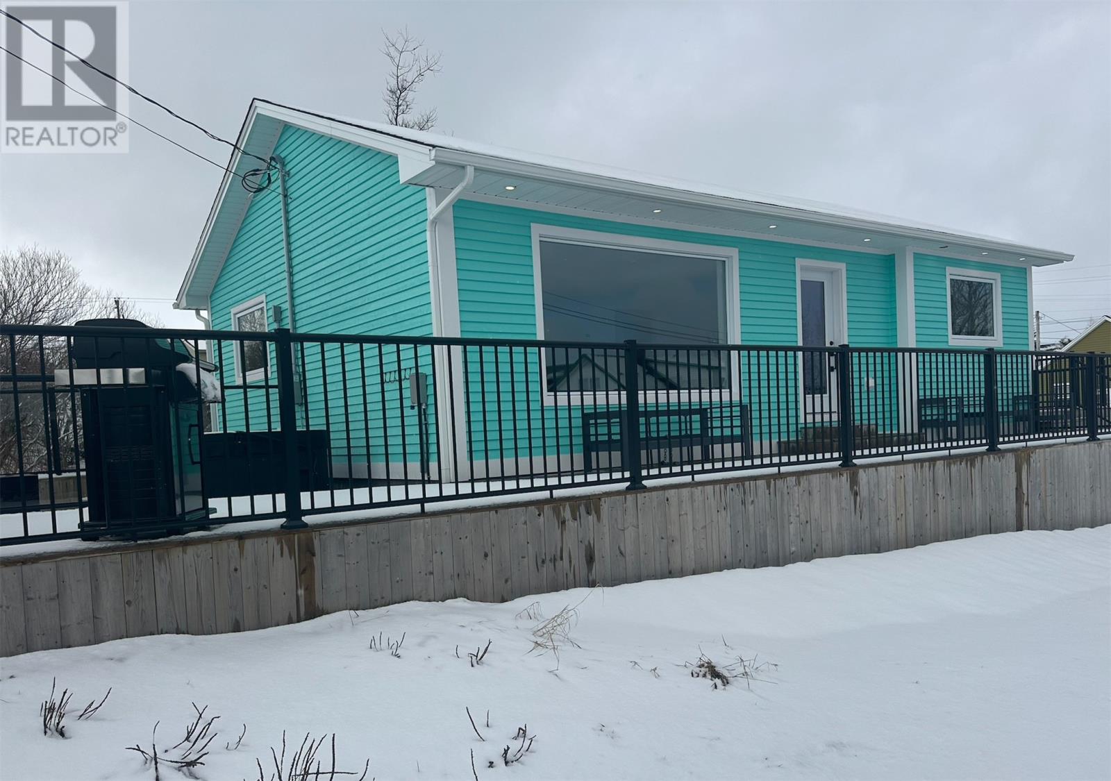 12 Churchill Avenue - Image 3