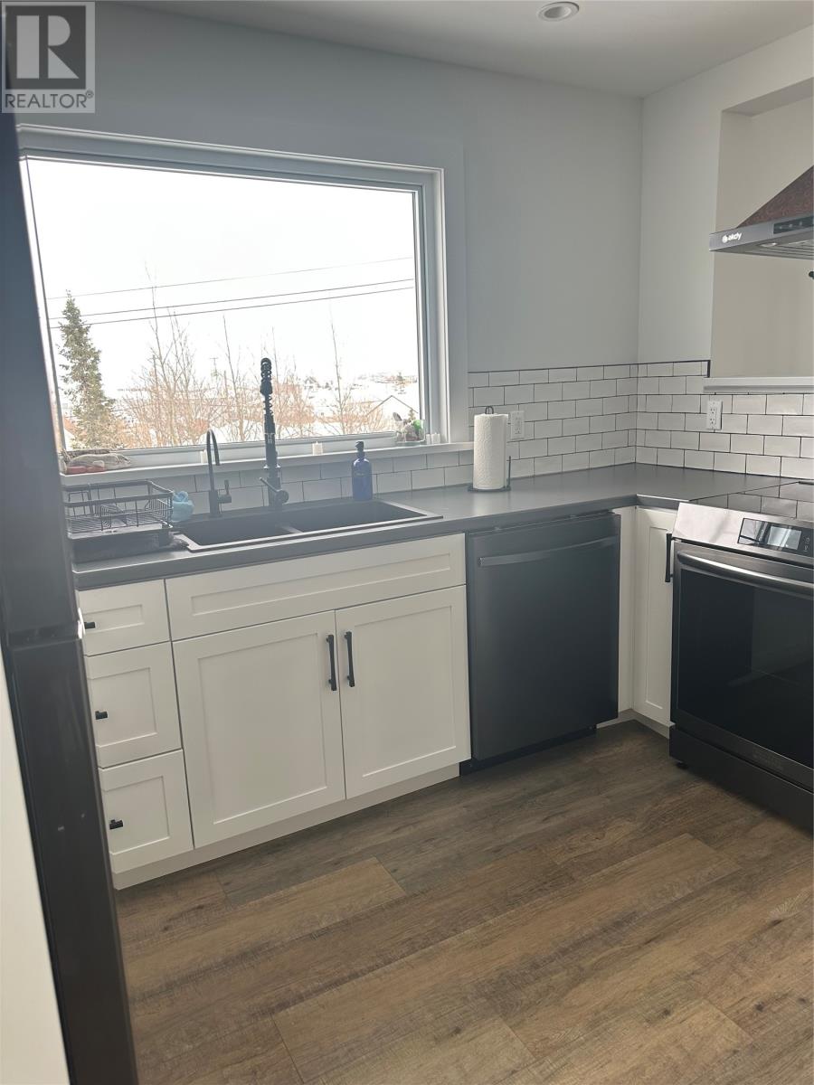 12 Churchill Avenue - Image 6
