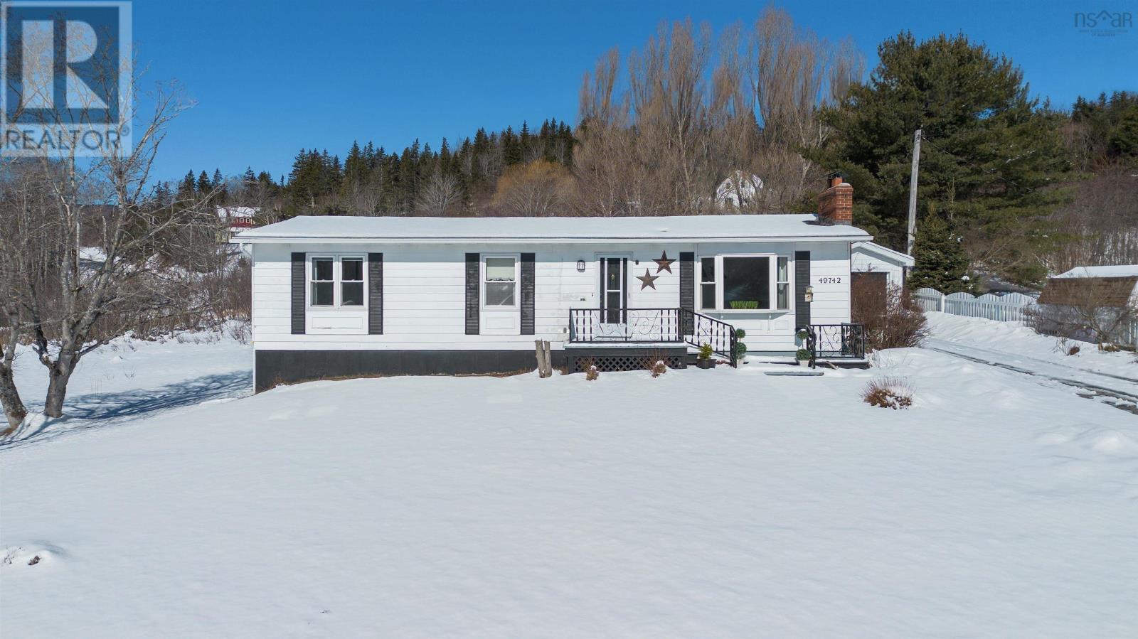 Property 23 of 35 of 49742 Cabot Trail