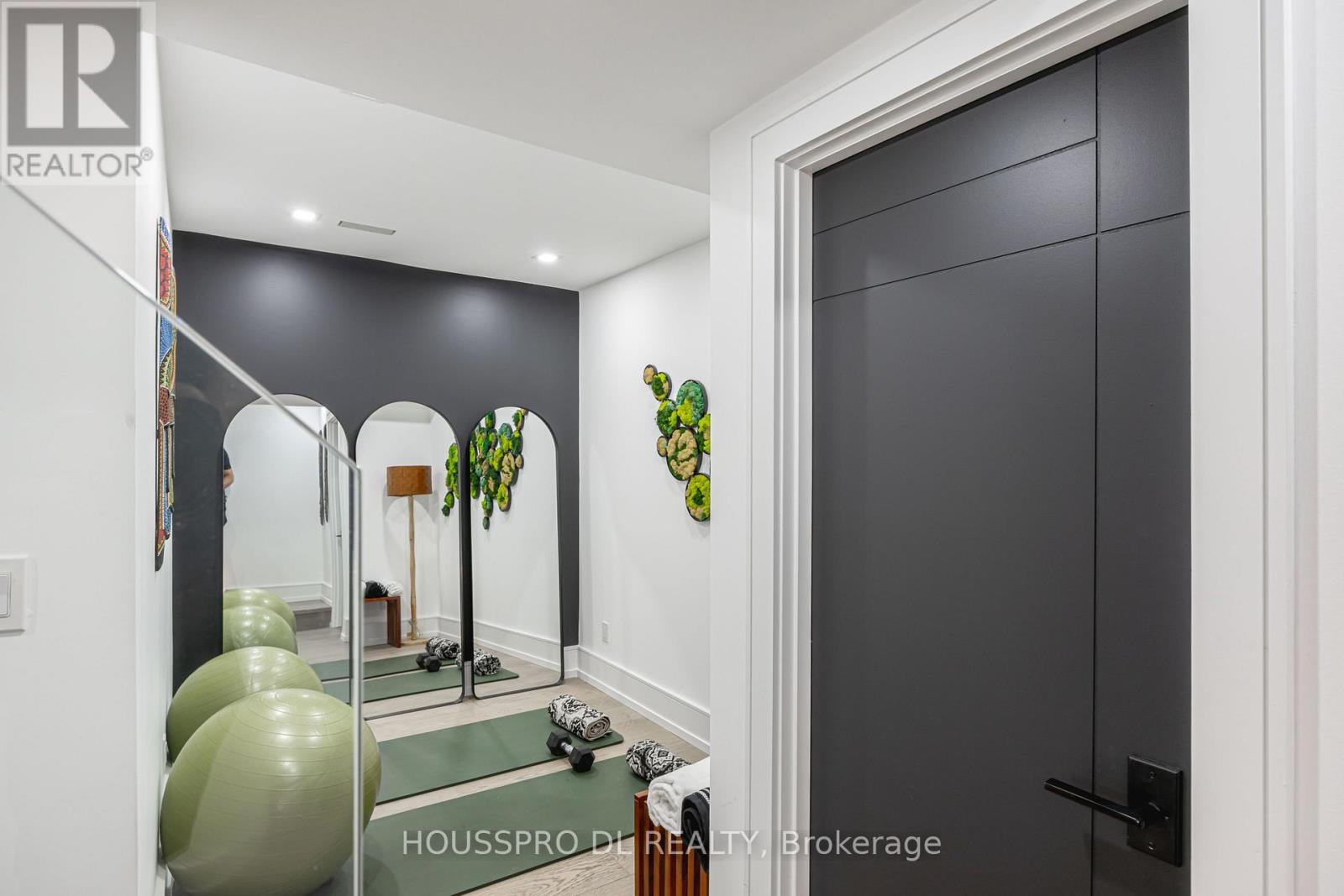 Leisure & Wellness Level with Yoga Studio