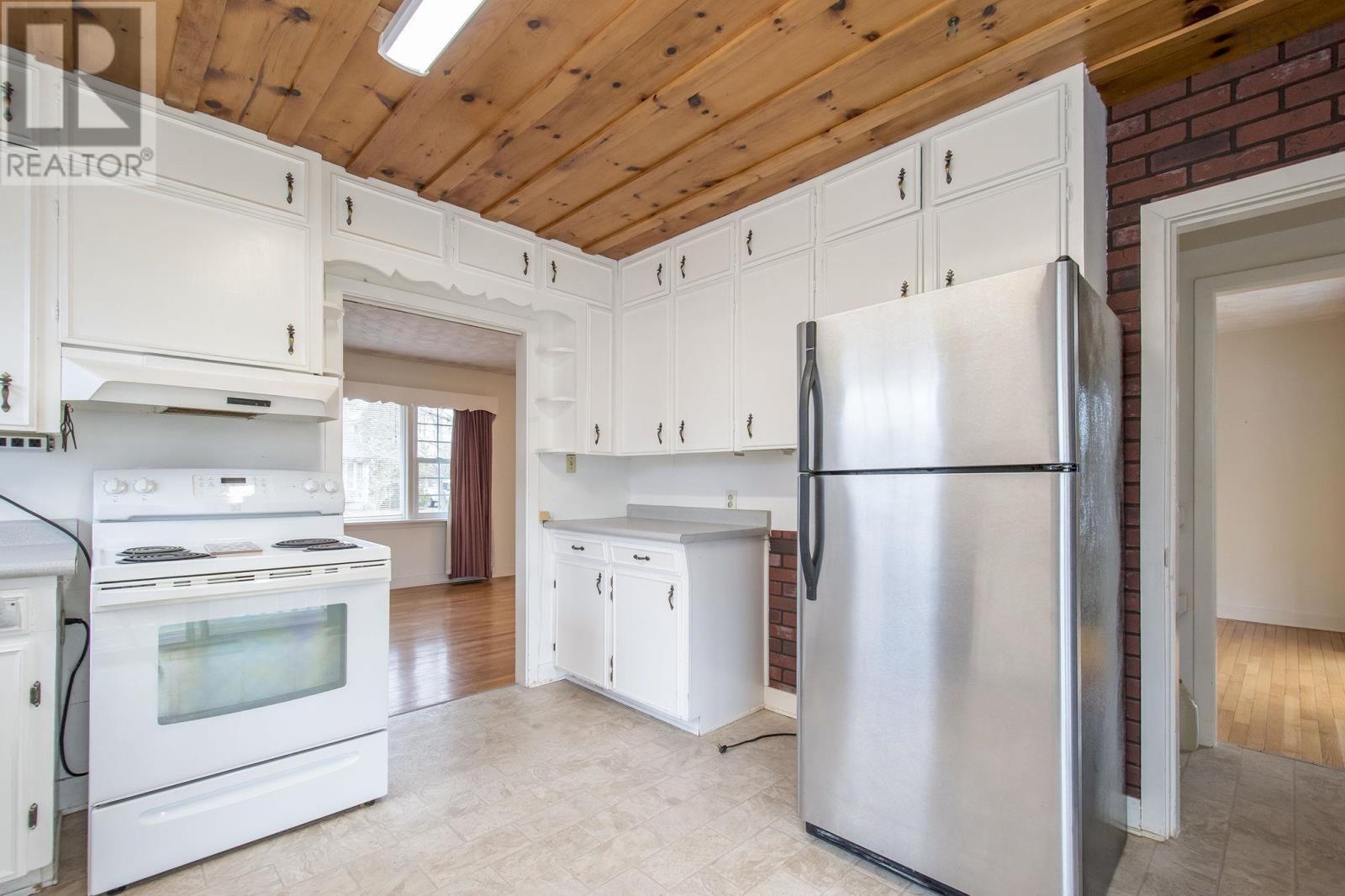 Property 15 of 40 of 30 Victoria Street